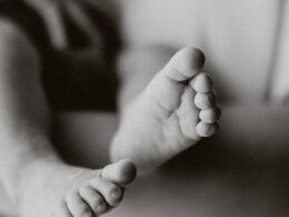 Palghar News :  कुत्र्याने पायाचा लचका तोडला, 4 दिवसांच्या बाळाला उघड्यावर टाकलं; आईचं संतापजनक कृत्य उघड