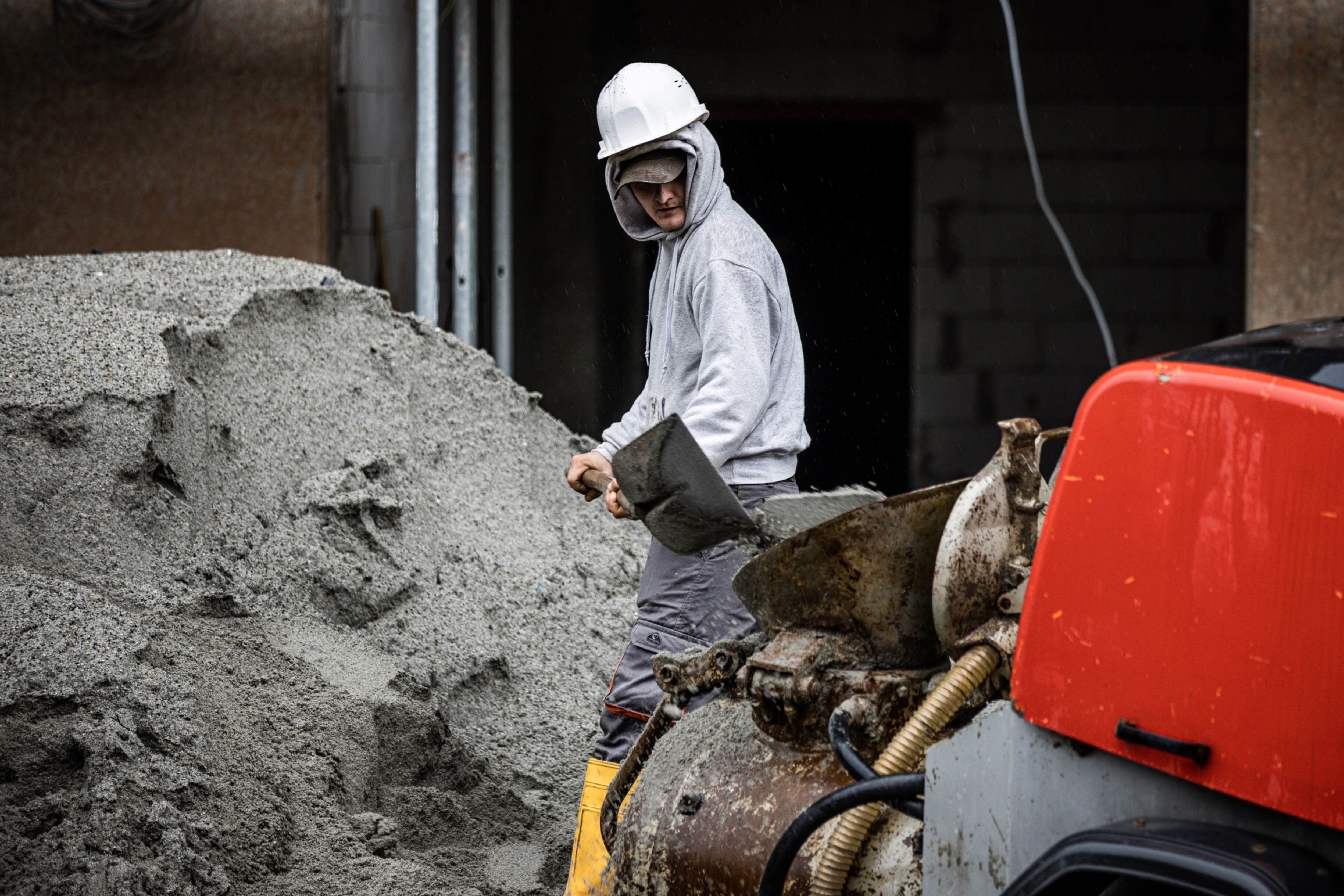 HDFC Securities: Ambuja Cements&rsquo;  Stellar Show Yet Again, Dividend Bonanza Announced 