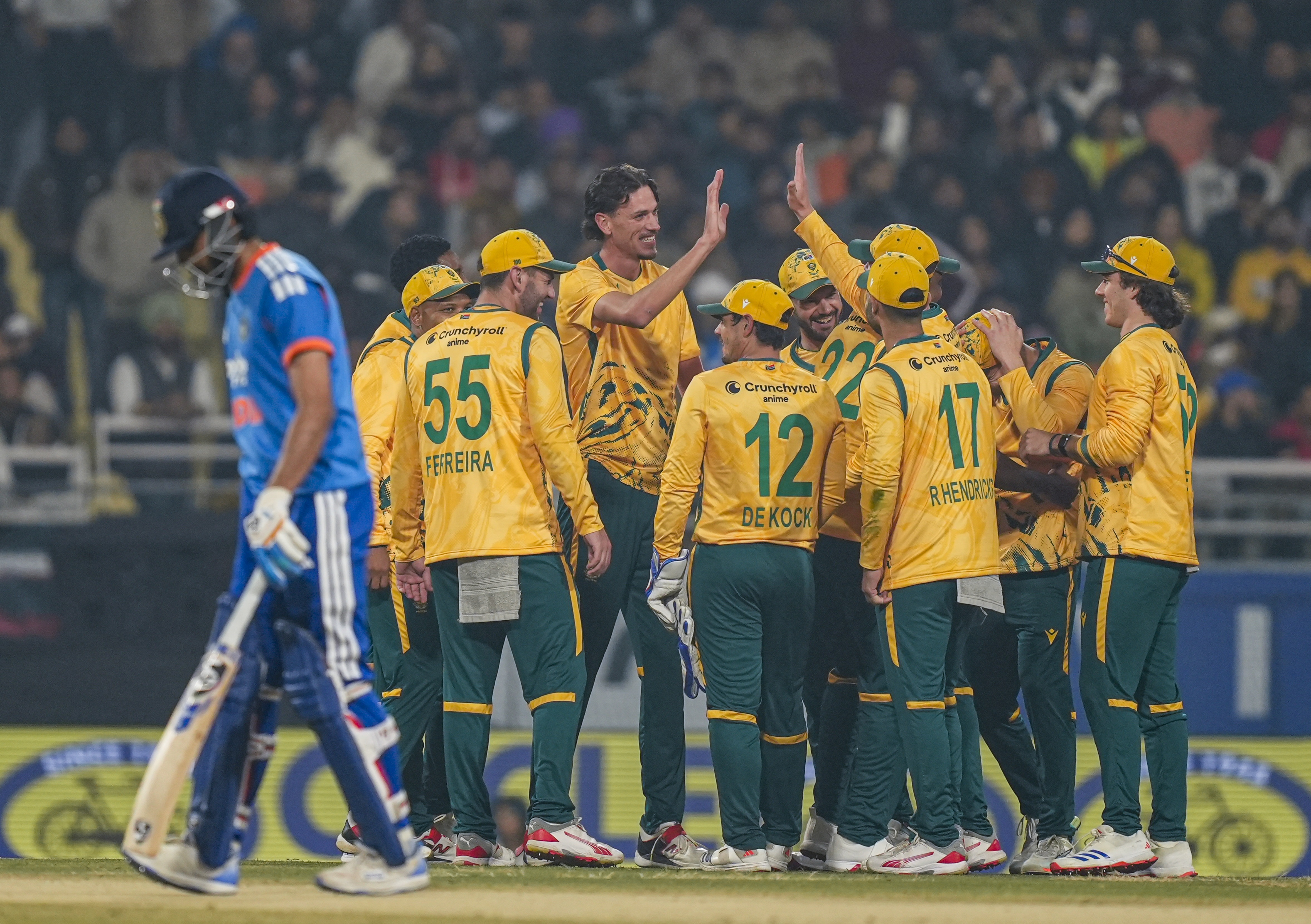 IND vs SA Live Score 2nd T20I: गेंदबाजों की कुटाई, बल्लेबाजी फ्लॉप...दूसरे टी20 में भारत को 51 रन से मिली हार, सीरीज 1-1 से बराबरी पर