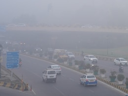 टोल पर मुनादी,  रेंग-रेंगकर चल रहे वाहन, कोहरे में दुर्घटनाओं को रोकने के जानें UP में क्&zwj;या-क्&zwj;या हो रहा