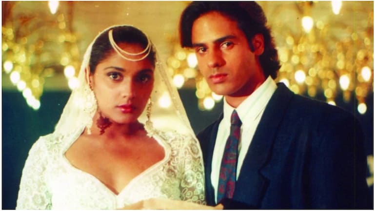 राहुल रॉय के हमशक्ल को देख लोग हुए हैरान, वेल्डिंग करते वीडियो देख बोले- ये तो आशिकी का हीरो दिखता है...