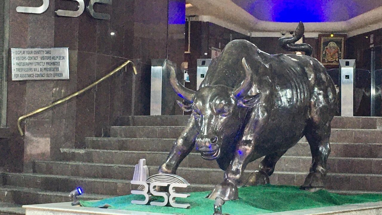 Nifty, Sensex Gain On Global Cues; Bharti Airtel, ITC, HCL Tech Rise: Midday Market Update