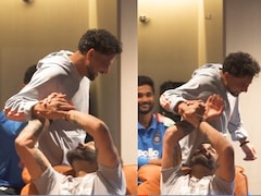 "<i>Ro De, Ro De</i>": Virat Kohli Jokes As Kuldeep Yadav Goes Out Of Words After Impact Player Award