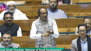 LIVE: मनरेगा से 'गांधी' हटाने को लेकर लोकसभा में भारी हंगामा, समझें- संसद में संग्राम की पूरी कहानी