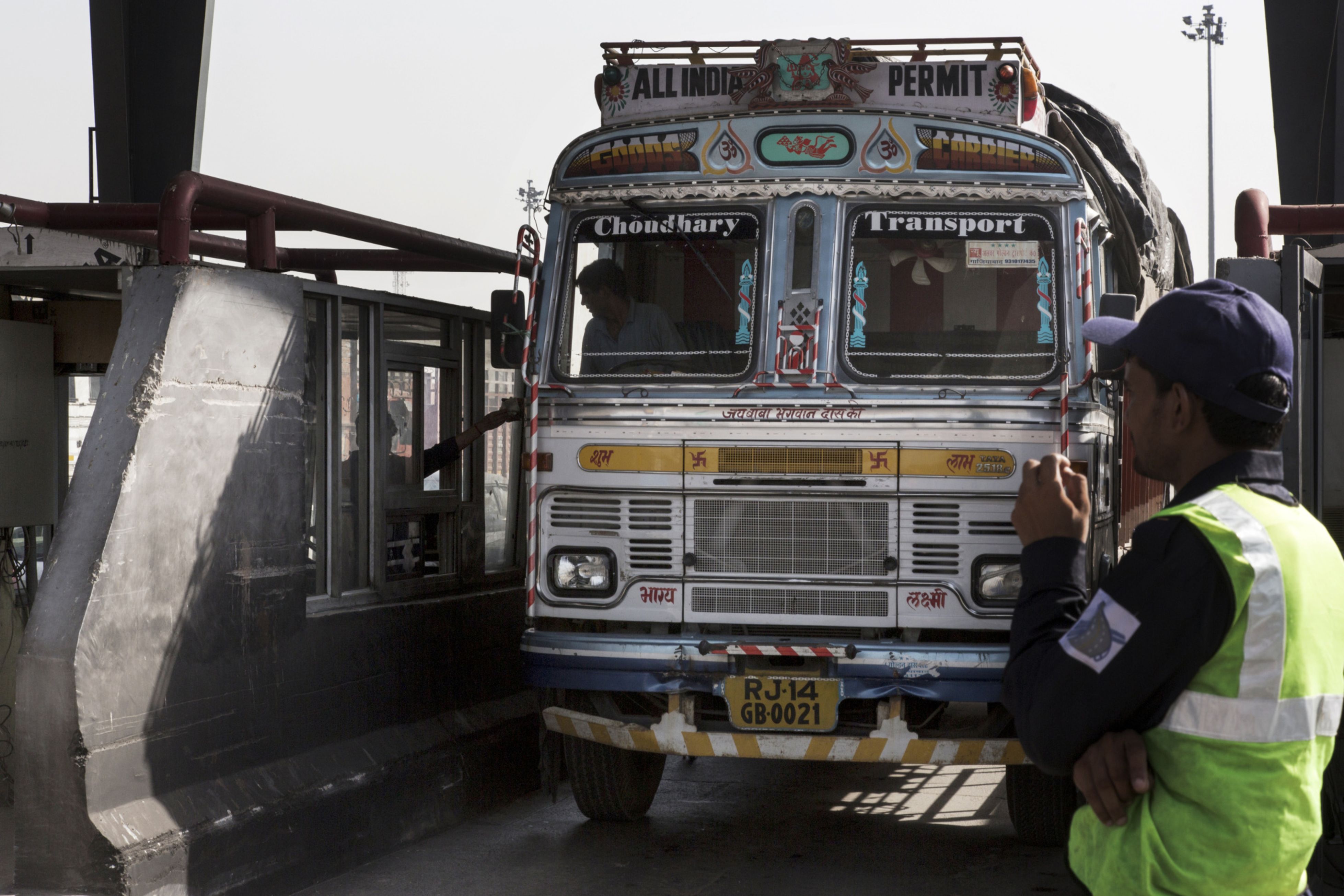 ICICI Direct: Covid-19 Recovery Pulse - E-Way Bill Generation Shows Recovery Signs With Auto Volumes Flat&nbsp;