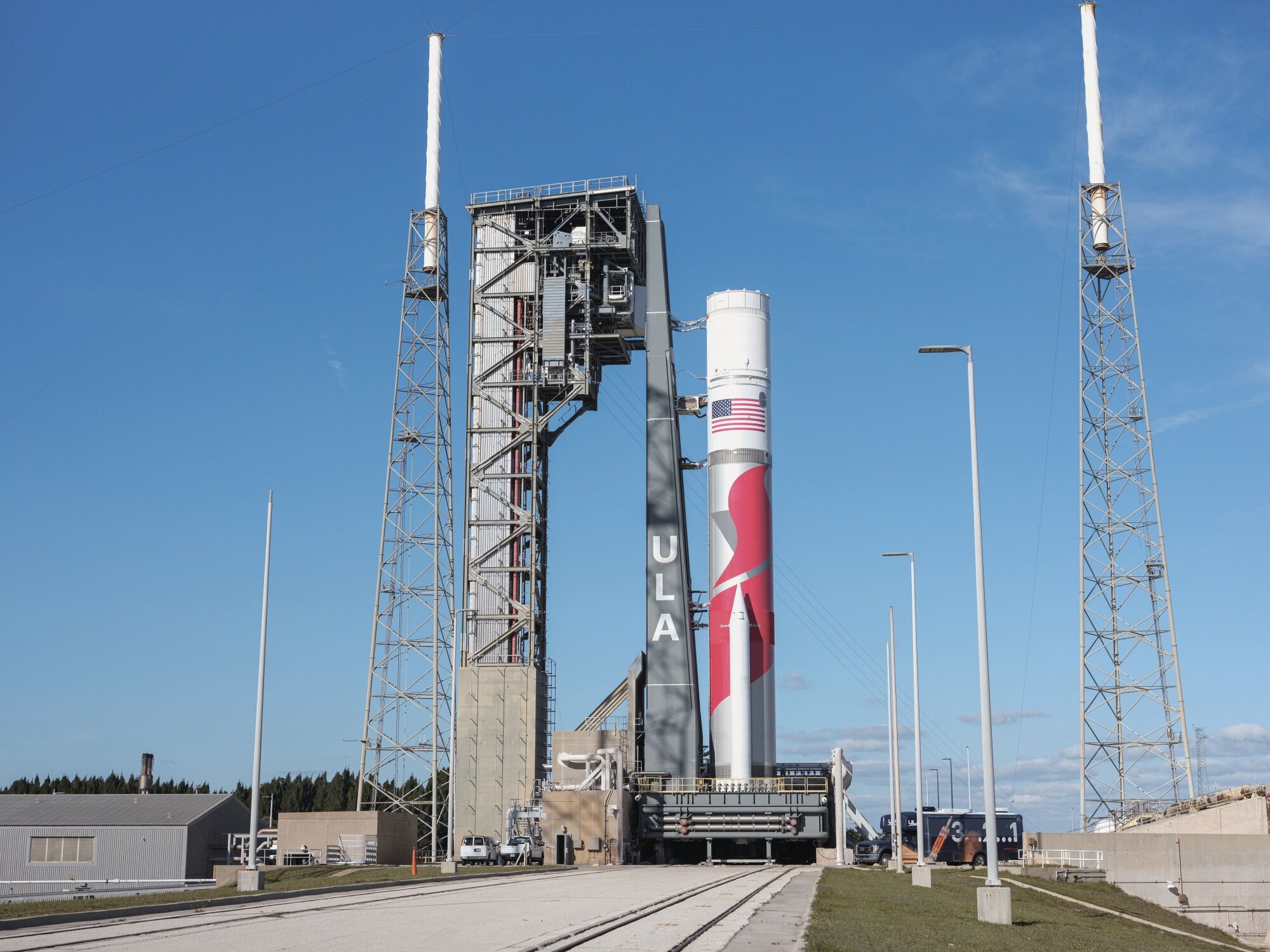 Billionaire Space Battle Heats Up As Jeff Bezos Eyes SpaceX Rival