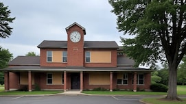 UP School Holiday: यूपी में सर्दियों की छुट्टियां होनेवाली हैं शुरू, जानें कब से कब तक स्कूल रहेंगे बंद