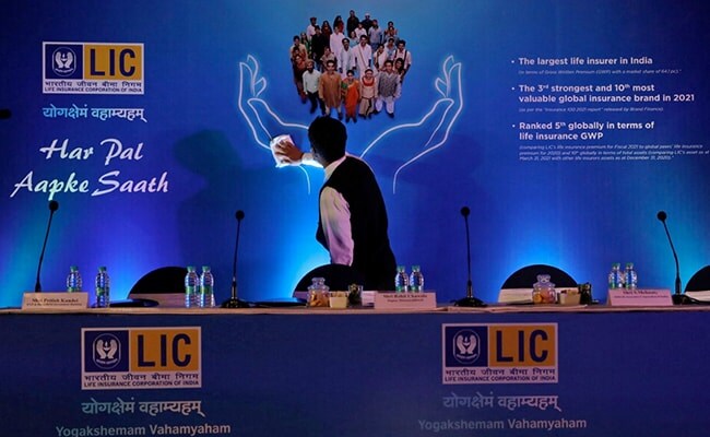 LIC IPO: Market Valuation Falls About Rs 42,500 Crore On Tepid Debut