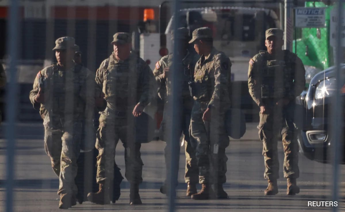 US Supreme Court Blocks Trump's National Guard Deployment In Chicago