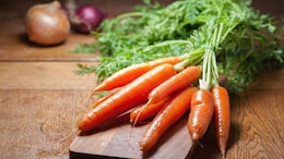 Fighting Wrinkles, Acne And Sun Damage: Nutritionist Explains How Carrots Boost Skin Health