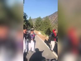 उत्तराखंड: वन्यजीव प्रभावित क्षेत्रों में स्कूली बच्चों को 'एस्कॉर्ट' सुविधा, सीएम धामी ने दिए निर्देश