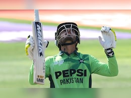 पाकिस्तान को मिल गया भविष्य का 'स्टार' बाबर आजम से भी दो कदम है आगे, बड़े मैच में ठोकता है शतक
