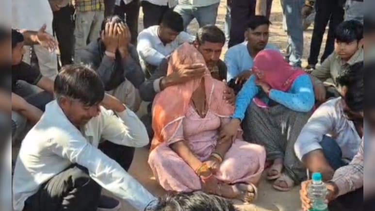 नागौर के मुंडवा में हॉस्टल में छात्र ने की आत्महत्या, फंदे से लटका मिला शव;&nbsp;ग्रामीणों ने अस्पताल में तोड़फोड़ की