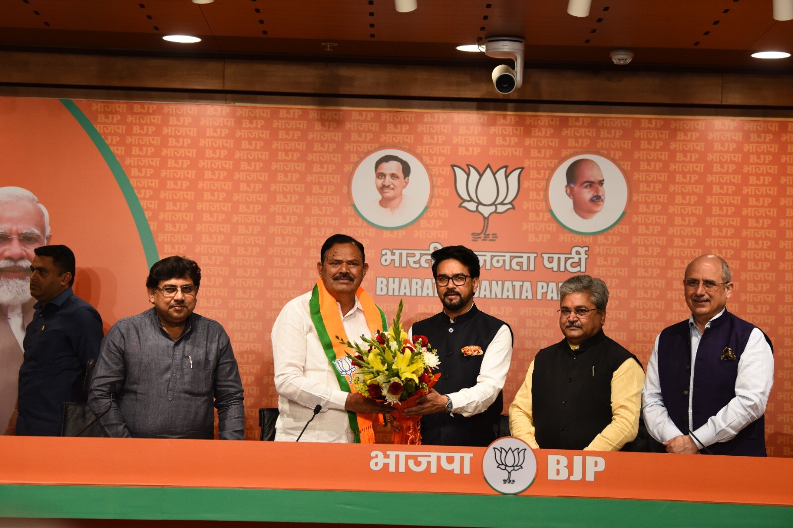Former JD(S) MLA AT Ramaswamy Joins BJP,&nbsp;Party Sees Gains Among Vokkaliga