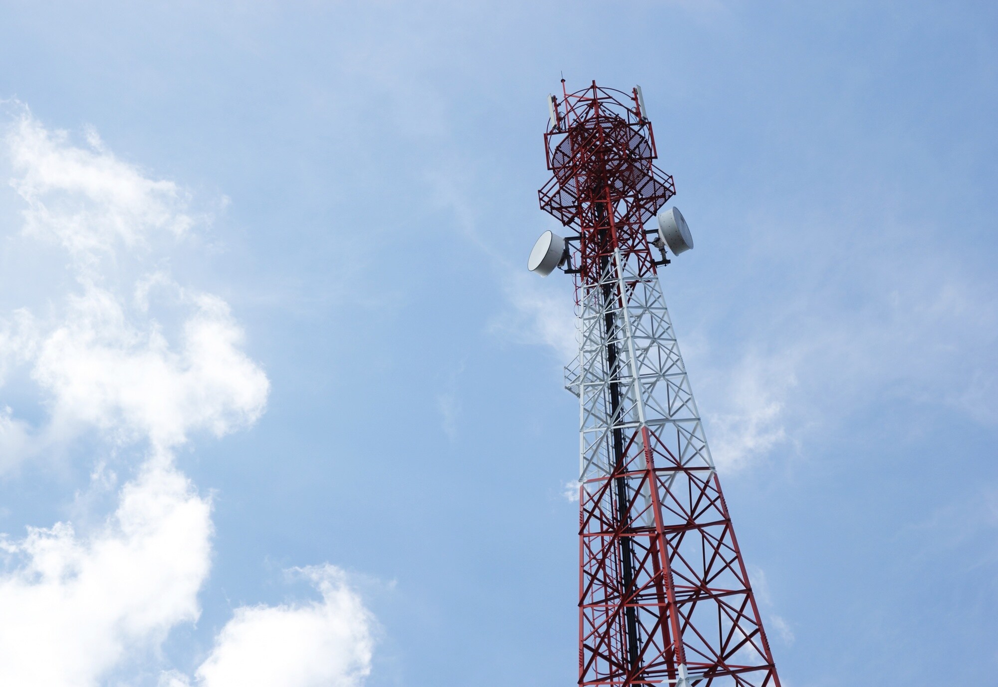 Vodafone Idea To Prepare For Phased Rollout Of 5G, Says CEO Akshaya Moondra