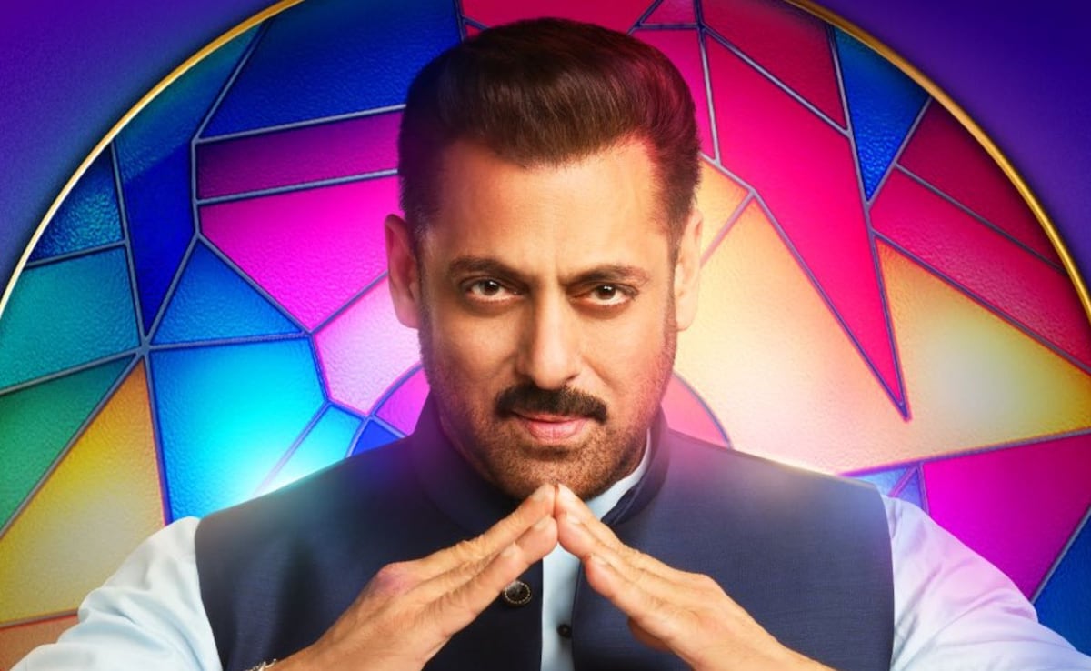 Bigg Boss Season 19 Grand Finale Live Updates: Gaurav Khanna, Farrhana Bhatt, Amaal Mallik, Tanya Mittal, And Pranit More Battle For Trophy