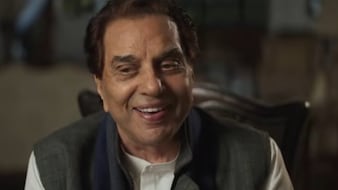 धर्मेंद्र की आखिरी फिल्म OTT पर अब मुफ्त में, दिल छलनी कर देगी कहानी और धरम पाजी की कविता