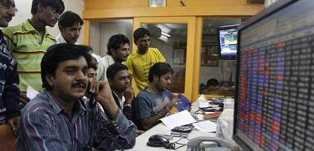 Sensex Soars 300 Points, Rupee at 11-Month High