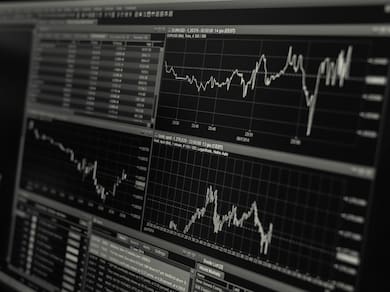 Sensex, Nifty Close Little Changed In Volatile Session - Energy, IT Stocks Gain; FPIs Stay Net Sellers