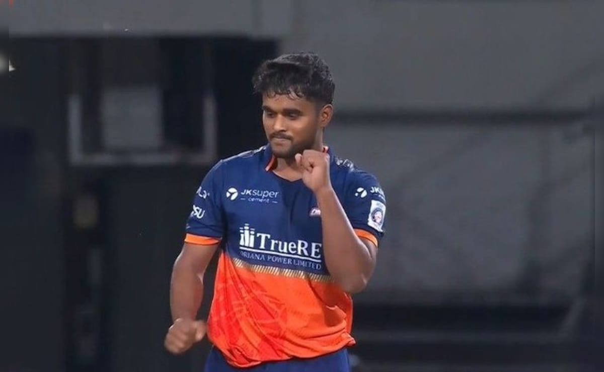 कौन हैं ट्रक ड्राइवर के बेटे को मंगेश यादव? RCB ने 5.20 करोड़ में खरीदा,  2 टी-20 मैच खेलकर बने करोड़पति