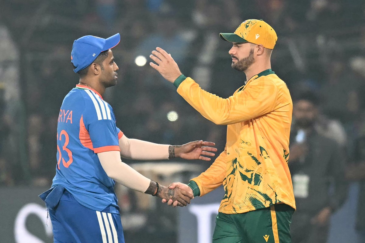 IND vs SA LIVE Score, 3rd t20i: पहले गेंदबाजी करेगा भारत, अक्षर -बुमराह बाहर, हर्षित-कुलदीप को मौका