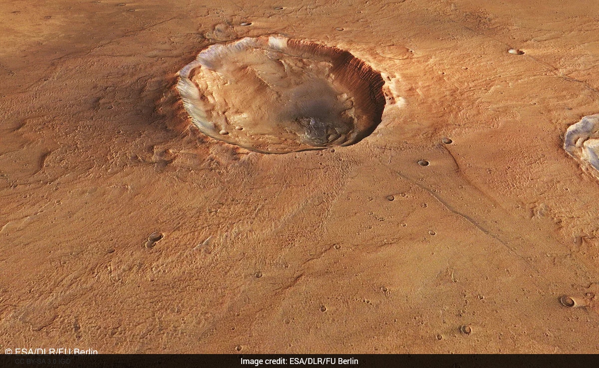 Descubren en Marte un cráter que evoca la forma de una mariposa