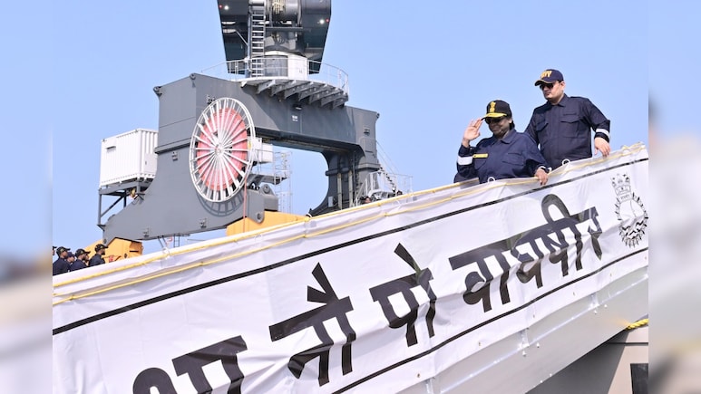 IFR 2026: आज इंटरनेशनल फ्लीट रिव्यू का निरीक्षण करेंगी राष्&zwj;ट्रपति द्रौपदी मुर्मू, INS विक्रांत होगा मुख्&zwj;य आकर्षण