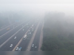 Smog Engulfs Delhi-NCR As Air Quality Prevails In 'Very Poor'