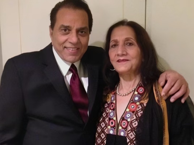 धर्मेंद्र और प्रकाश कौर की दो बेटियां, क्या करती हैं? लाइम लाइट से क्यों रहती हैं दूर? जानते हैं ?