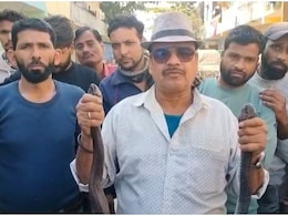 नागिन से मिलने आता था नाग&hellip;सागर की कॉलोनी में एक महीने से दहशत, 5 घंटे के रेस्क्यू के बाद निकला कोबरा जोड़ा