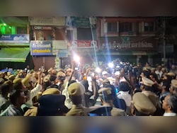 No Lamp Allowed On Pillar For Karthigai Deepam. BJP, Right Wing Groups Protest