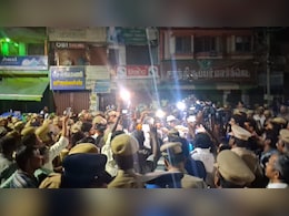 No Lamp Allowed On Pillar For Karthigai Deepam. BJP, Right Wing Groups Protest