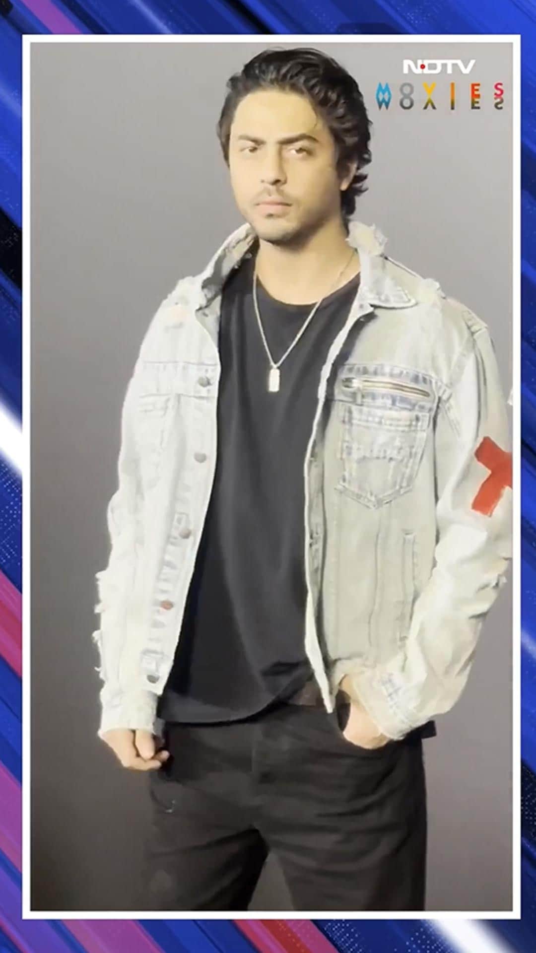 Shah Rukh Khan's Son Aryan Spotted At High-Profile Event Shah Rukh Khan's Son Aryan Spotted At High-Profile Event