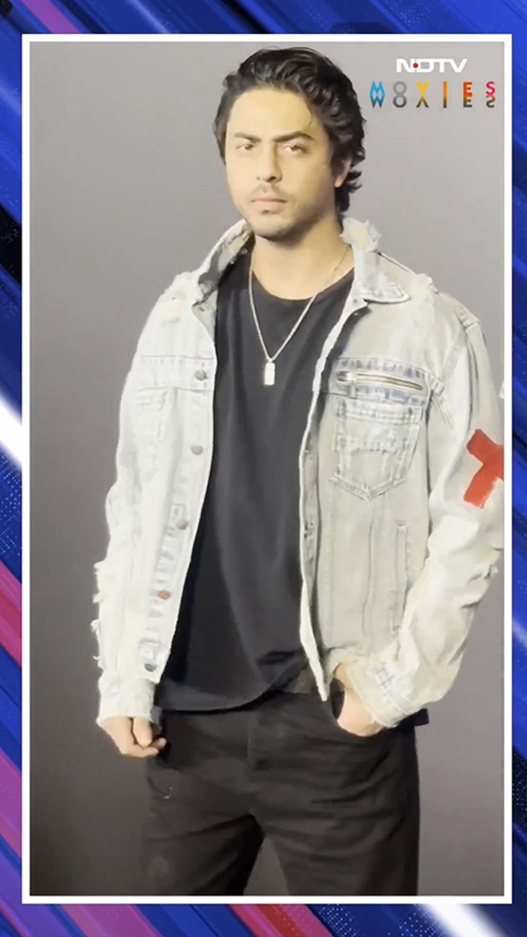 Shah Rukh Khan's Son Aryan Spotted At High-Profile Event