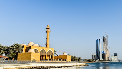 Why Saudi Arabia Banned Alcohol After A 1951 Royal Incident