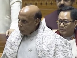 &quot;&lt;i&gt;Kaun Baithayega&lt;/i&gt;?&quot; Rajnath Singh Loses Cool During &#039;Vande Mataram&#039; Debate