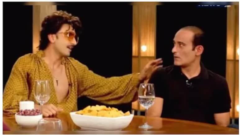 Dhurandhar के हीरो रणवीर सिंह भी निकले को- स्टार Akshaye Khanna के फैन, पुरानी वीडियो में जमकर तारीफ करते आए नजर