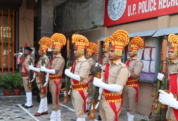 यूपी सिपाही भर्ती: स्पेशल टास्क फोर्स की निगरानी में पहुंचे पेपर; 32 हजार पदों पर 28 लाख अभ्यर्थी देंगे एग्जाम