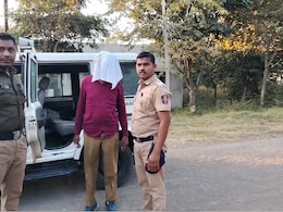 बेटी की चार सहेलियों के साथ की अश्लील हरकत, 51 साल के शख्स की करतूत, पूरा परिवार शर्मसार