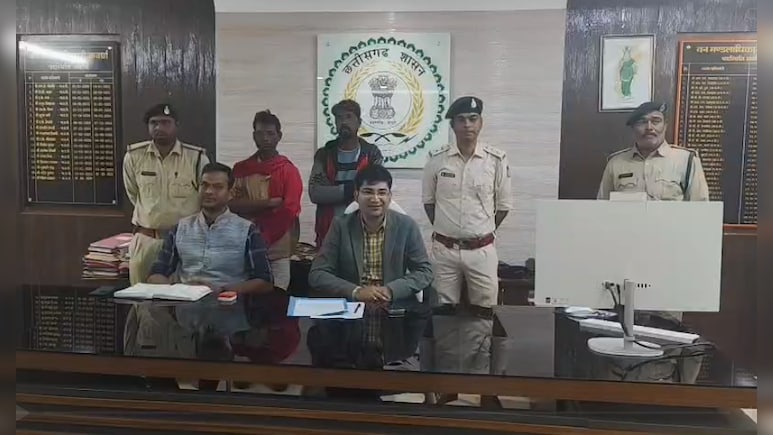 कवर्धा में करंट से दो बायसन के शिकार का खुलासा, जीजा-साला गिरफ्तार, लापरवाही पर बीट गार्ड निलंबित.