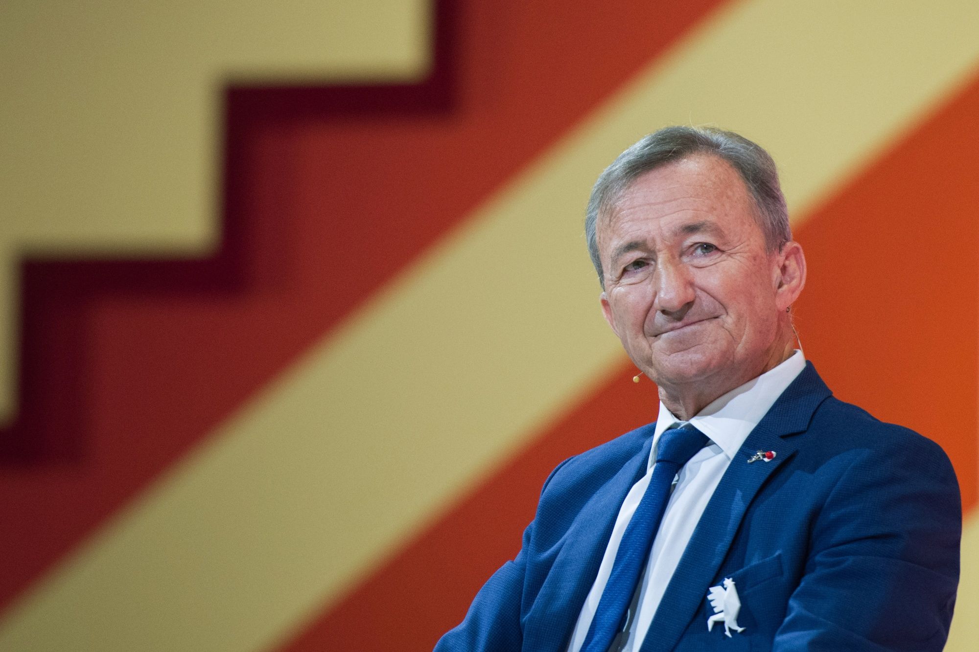 Dassault Dynasty Turns Ex-Intern Into Billionaire After 40 Years