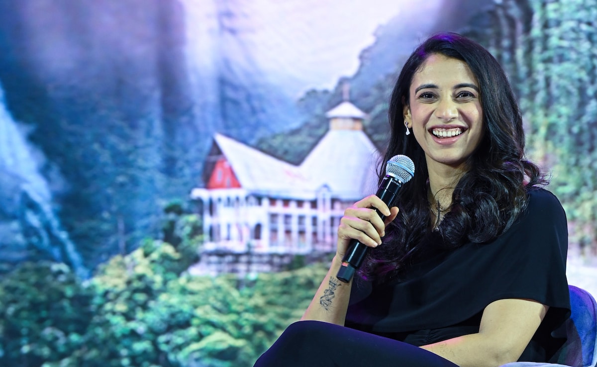 मुझे नहीं लगता कि क्रिकेट से ज़्यादा मुझे कोई और चीज़ पसंद: स्मृति मंधाना 2 How Do You Block Whatever Is Going On?" Smriti Mandhana Responds | Cricket News