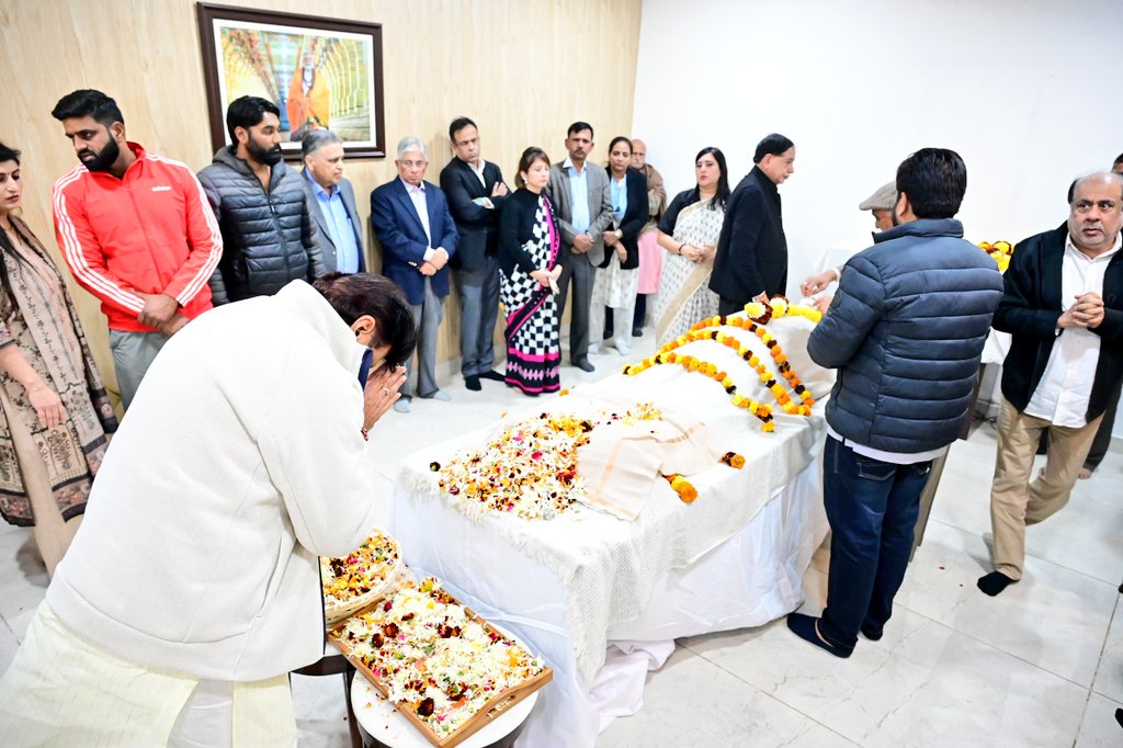 बांसुरी स्वराज के पिता स्वराज कौशल का निधन, CM रेखा गुप्ता ने जताया शोक