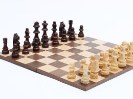 Dharavi News :धारावीत रंगणार 'बुद्धिबळाचा महासंग्राम', ग्रँडमास्टर प्रज्ञानंद देणार विद्यार्थ्यांना धडे