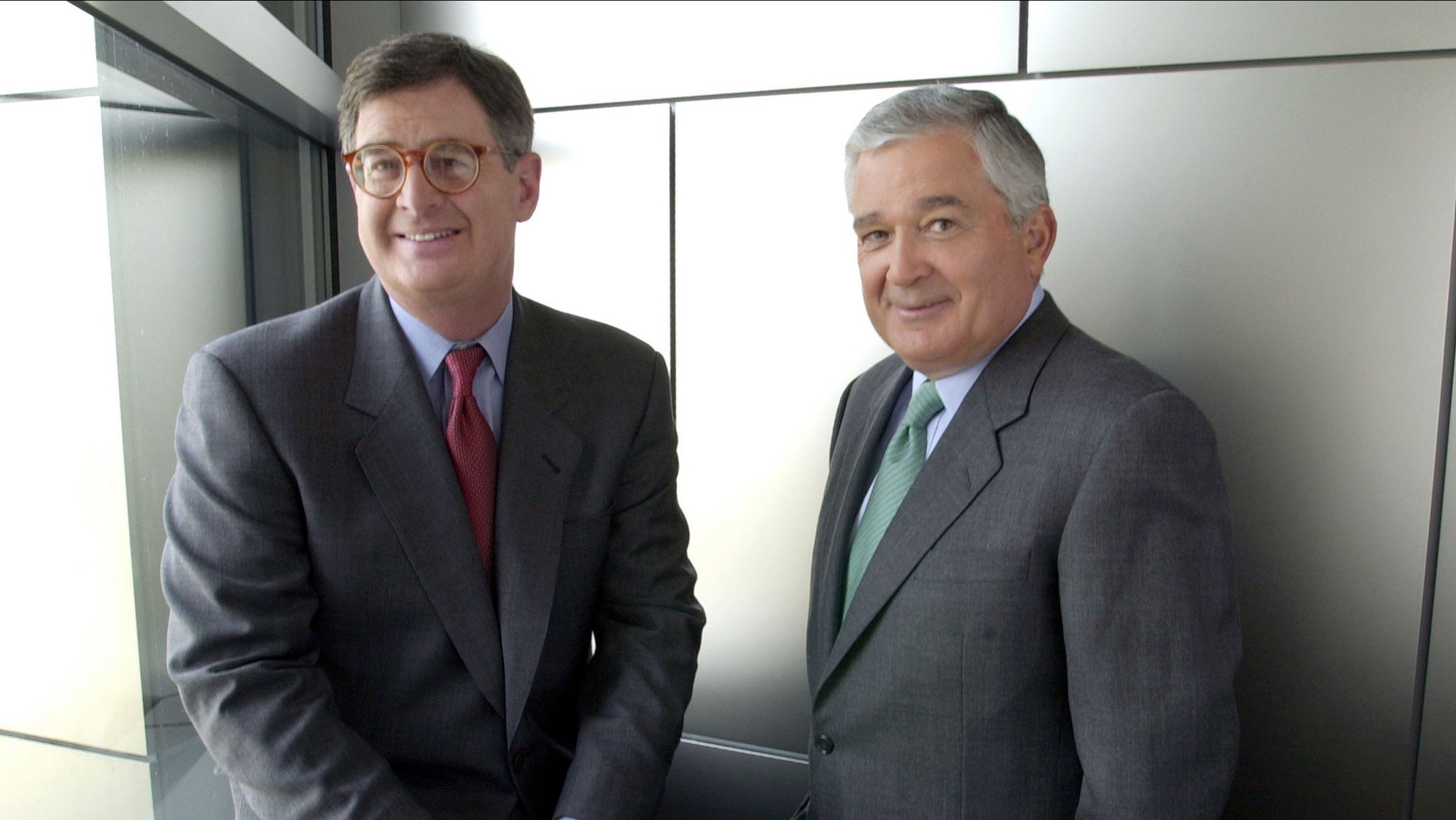 Louis Gerstner, CEO Credited With Turning Around IBM, Dies At 83