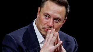 ELon Musk Net Worth: एलन मस्&zwj;क ने रचा इतिहास, 600 बिलियन डॉलर की संपत्ति वाले पहले व्&zwj;यक्ति बने, दूसरे नंबर पर कौन?