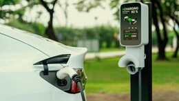 Delhi EV Policy 2026 Cleared: No Hybrid Benefits, EV-Only Push Gets Bigger