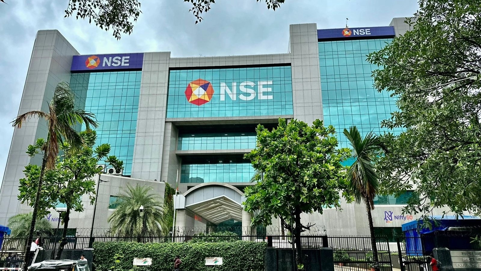 Nifty, Sensex Continue Rally As ITC, RIL, Infosys Lead: Midday Market Update