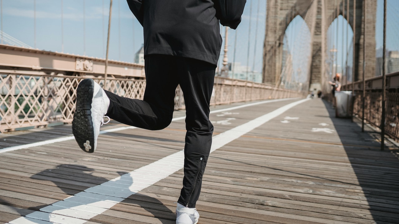 Joggers Are Not Just Loungewear: These Features Decide Versatility