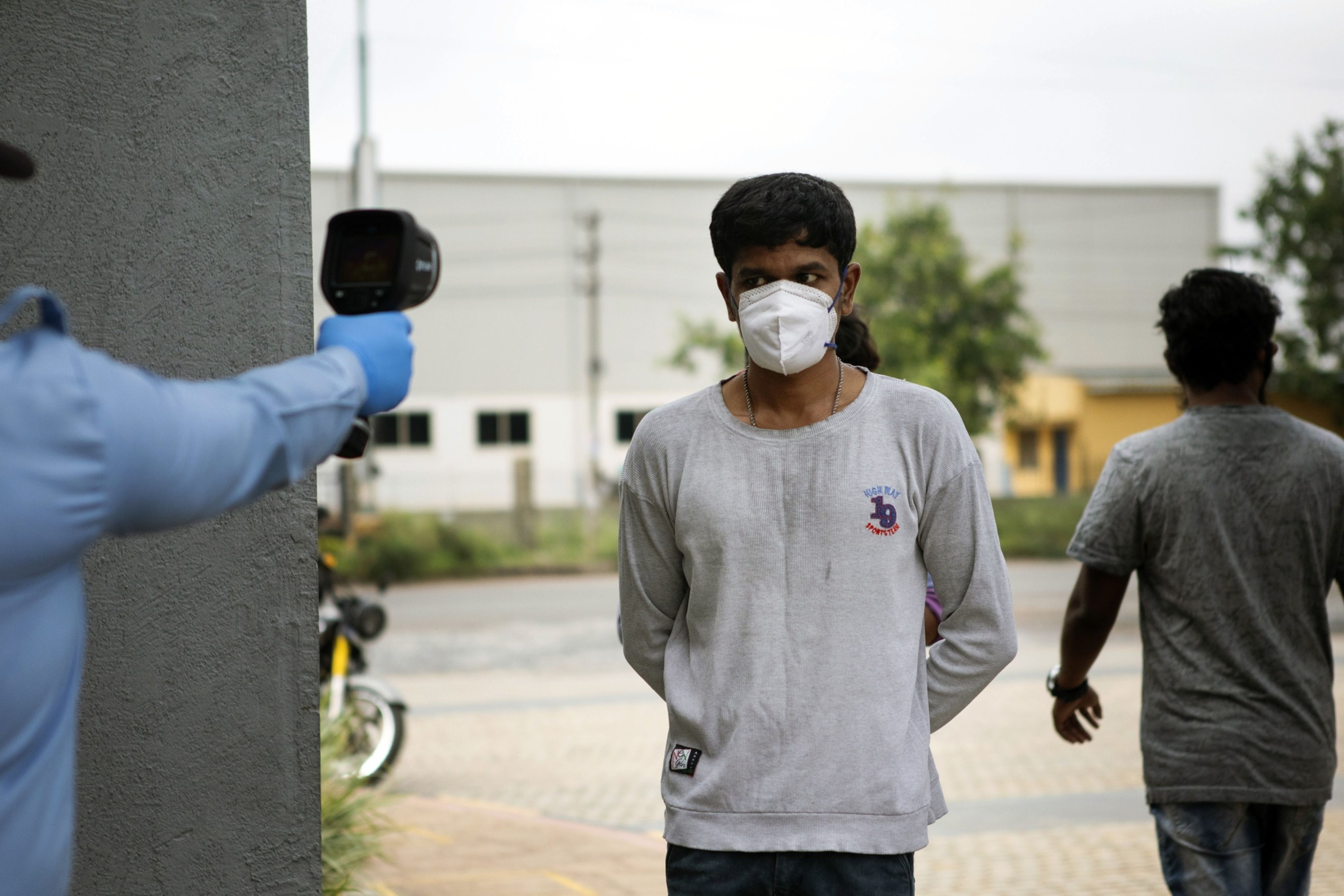 Coronavirus India Updates: Tally Tops 3.2 Lakh Cases; Over 9,000 Dead